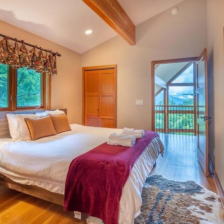 --Mountain Chalet Getaway With Breathtaking View Next To Tail Of Dragon-- 로빈스빌 외부 사진