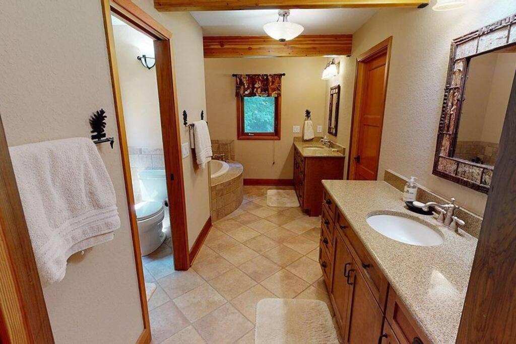 --Mountain Chalet Getaway With Breathtaking View Next To Tail Of Dragon-- 로빈스빌 외부 사진
